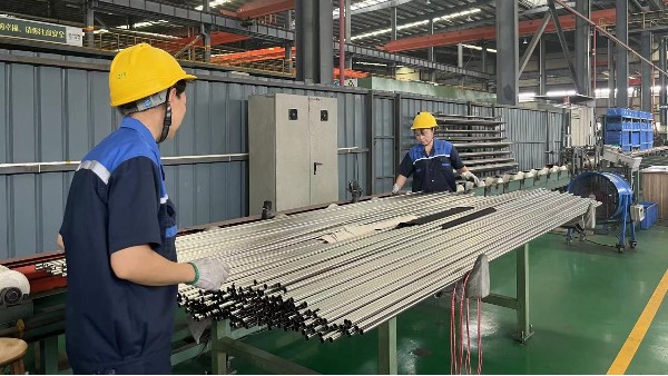 新能源電池行業(yè)不銹鋼管選擇！
