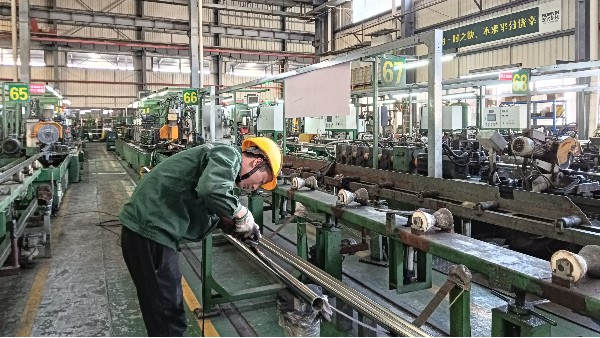 不銹鋼焊管勝無縫，換熱器選材揭秘！